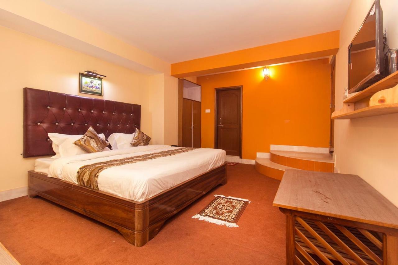 Oyo 12370 Royal Sarava Hotell Darjeeling  Eksteriør bilde